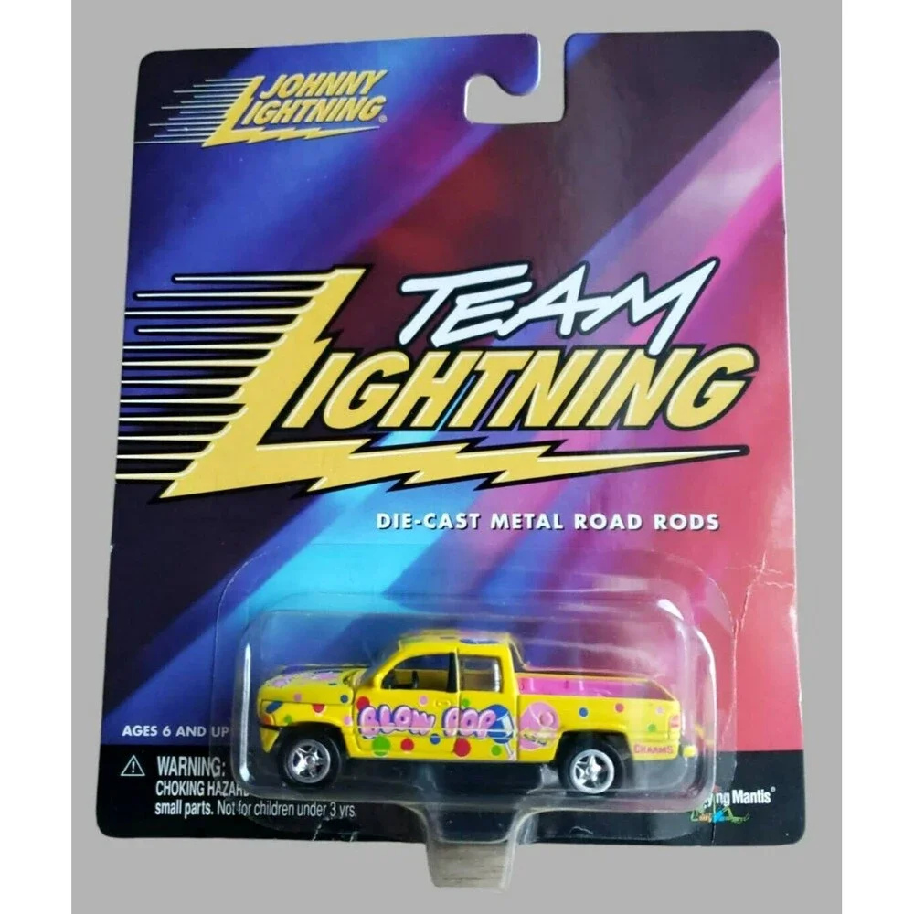 VGT 2000 Johnny Lightning 1996 DODGE RAM BLOW POP Yellow 1/6 Team Lightning 1:64